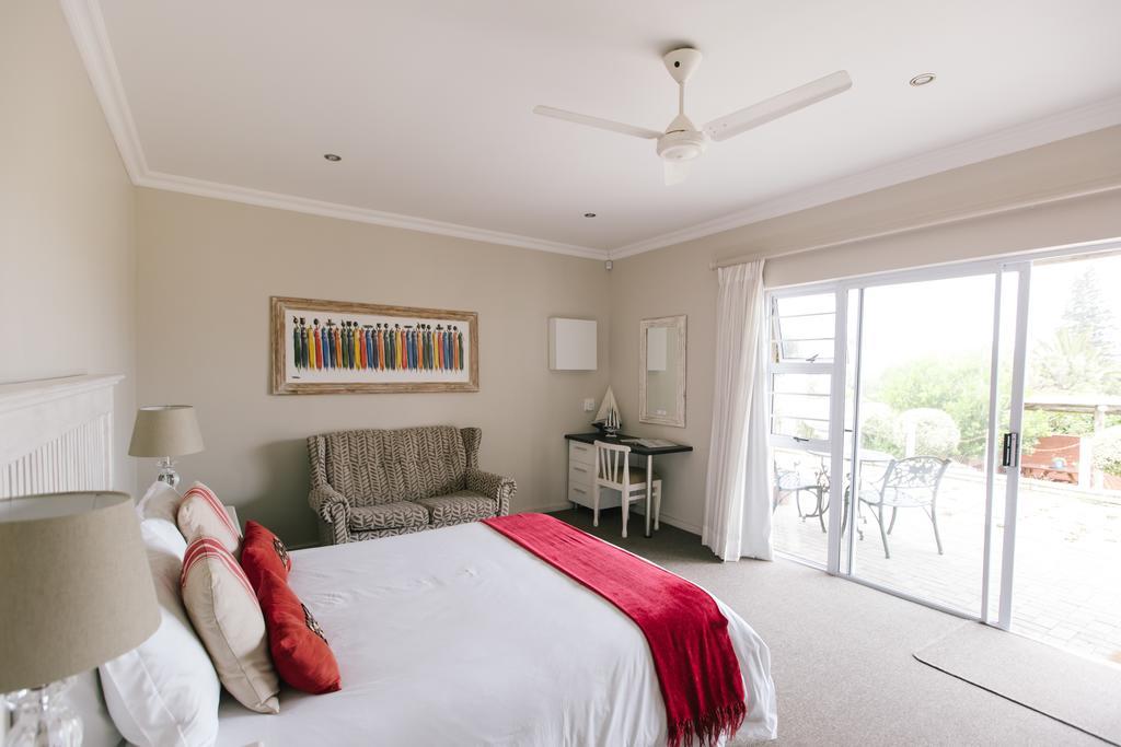 Milkwood On Main Bed And Breakfast And Self Catering Kiddʼs Beach Exterior foto